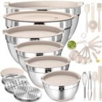 Juego de cuencos para mezclar con tapas herméticas, 26 piezas de acero inoxidable en color caqui con ralladores incorporados, base antideslizante y juego de utensilios de cocina, tamaños: 7, 4, 2,5, 2,0, 1,5 y 1 QT, ideales para mezclar y servir